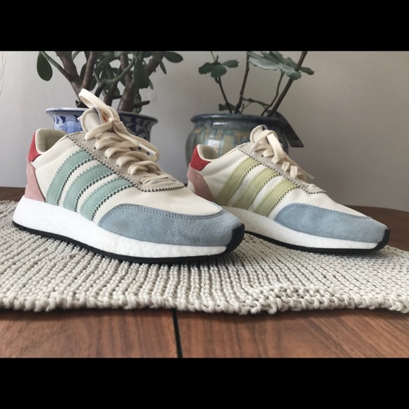 adidas iniki pride